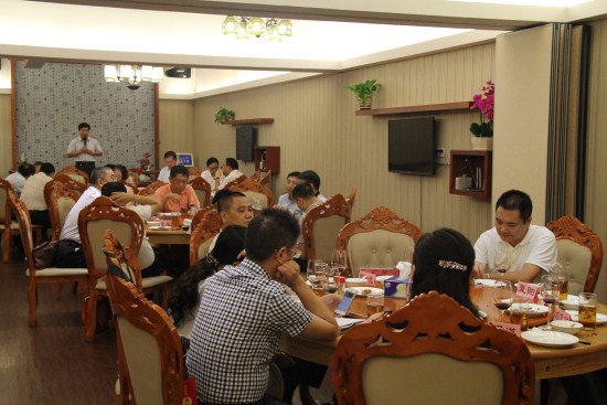 深圳市江西商会召开第一届第八次会长会议