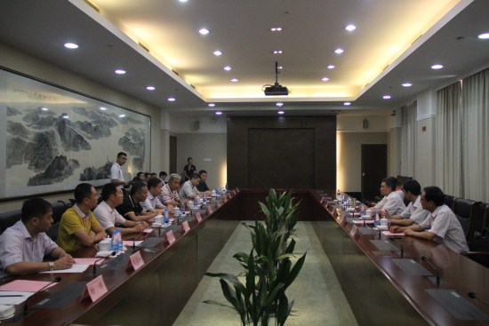 熊建明会长率领深圳企业家考察团一行赴新余考察