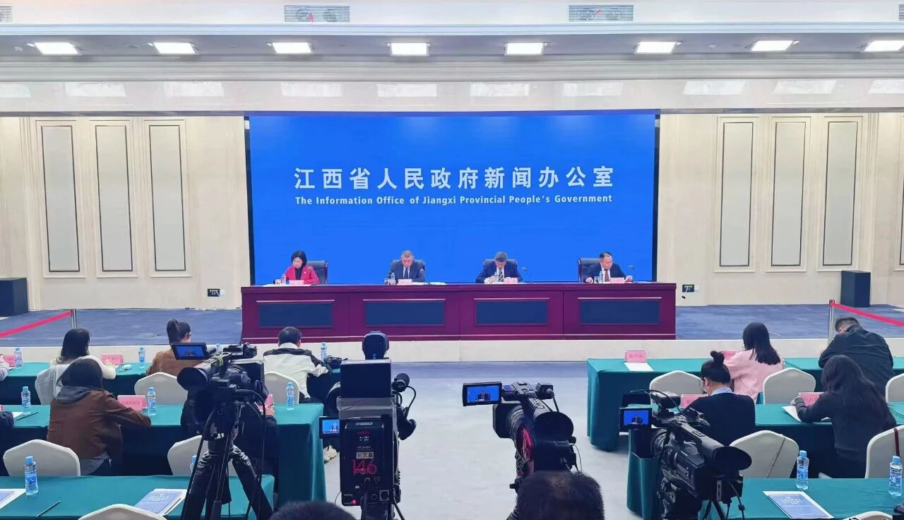 喜讯 | 常务副会长单位兆驰股份江西公司入选2025江西民营企业100强榜单