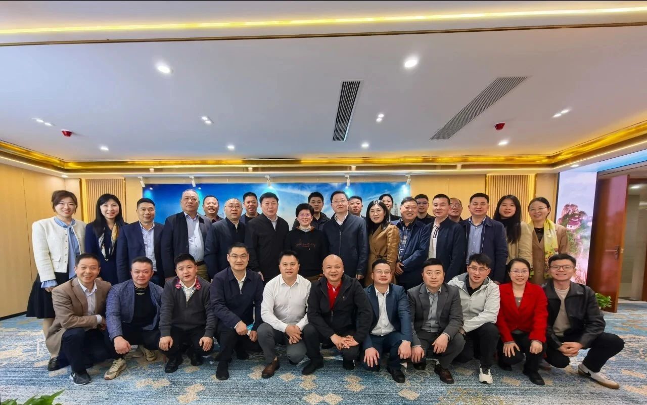 杨淋秘书长出席在粤江西商会秘书长工作会议